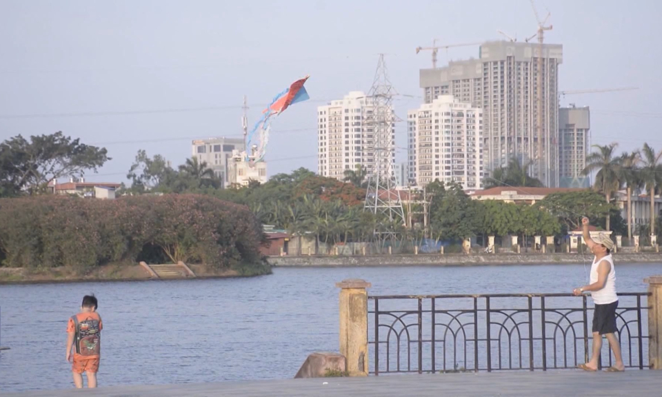  Mất an to&agrave;n lưới điện từ th&uacute; chơi thả diều