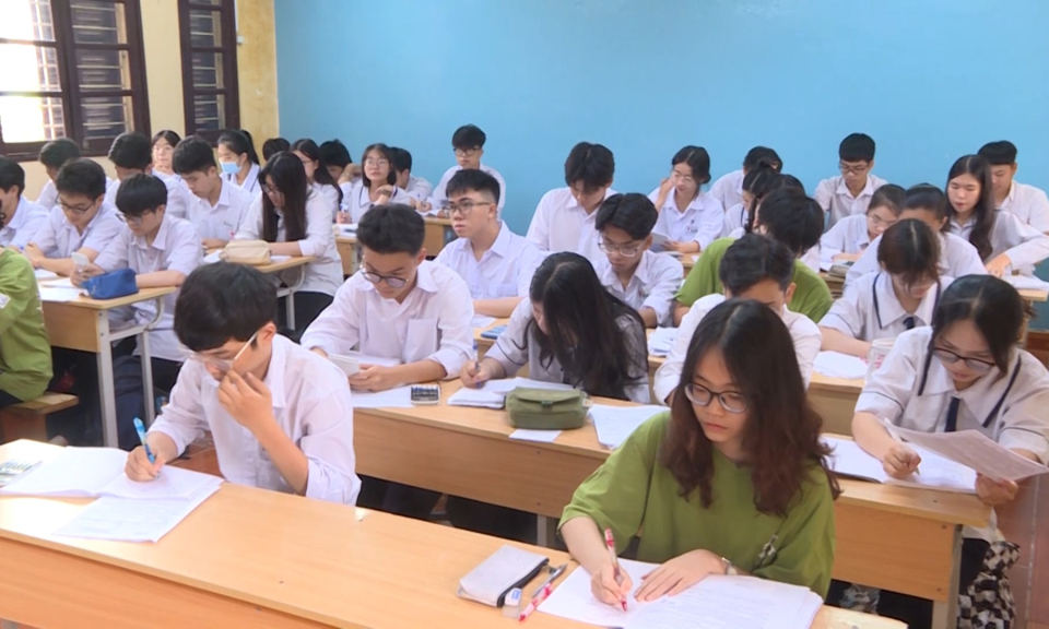 Gi&aacute;o dục v&agrave; đ&agrave;o tạo: Chuẩn bị tốt nhất cho Kỳ thi tốt nghiệp THPT năm 2023    