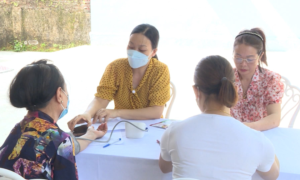 Hưởng ứng Ng&agrave;y D&acirc;n số thế giới 11/7