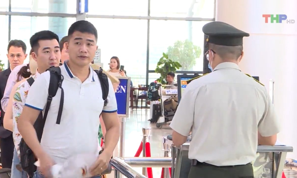 3 s&acirc;n bay tạm dừng tiếp nhận m&aacute;y bay do ảnh hưởng b&atilde;o số 1