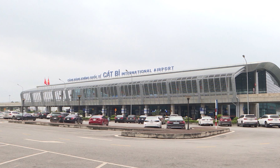 Chấm dứt t&igrave;nh trạng &eacute;p gi&aacute; kh&aacute;ch đi taxi tại s&acirc;n bay