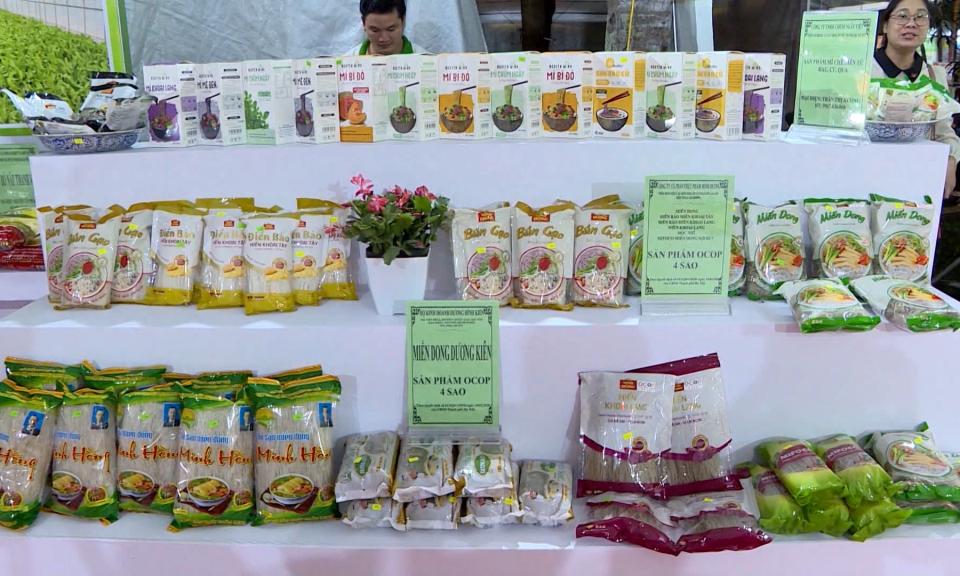 C&ocirc;ng nhận 171 sản phẩm OCOP cấp th&agrave;nh phố