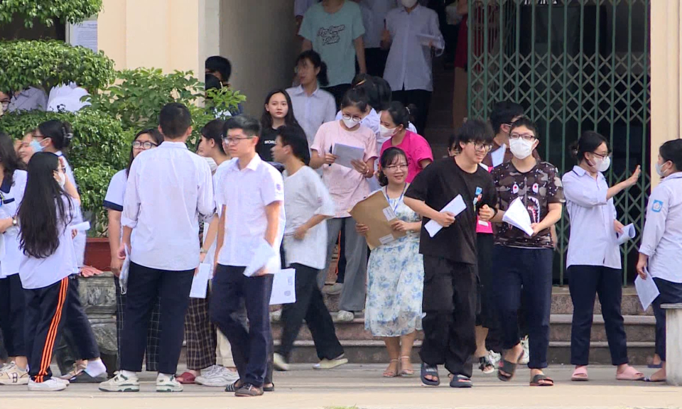 Nhận đơn ph&uacute;c khảo b&agrave;i thi tốt nghiệp THPT đến hết ng&agrave;y 27-7
