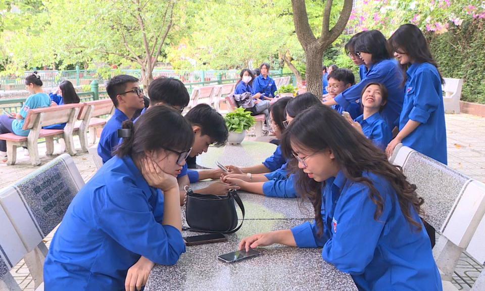 Tuổi trẻ Hải Ph&ograve;ng: Thanh ni&ecirc;n cần &ldquo;lấy c&aacute;i đẹp, dẹp c&aacute;i xấu&rdquo; tr&ecirc;n mạng x&atilde; hội