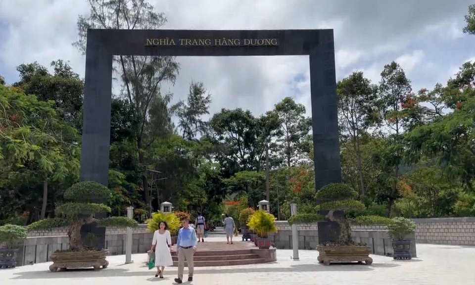 Hoạt động tri &acirc;n ng&agrave;y 27/7 tại C&ocirc;n Đảo