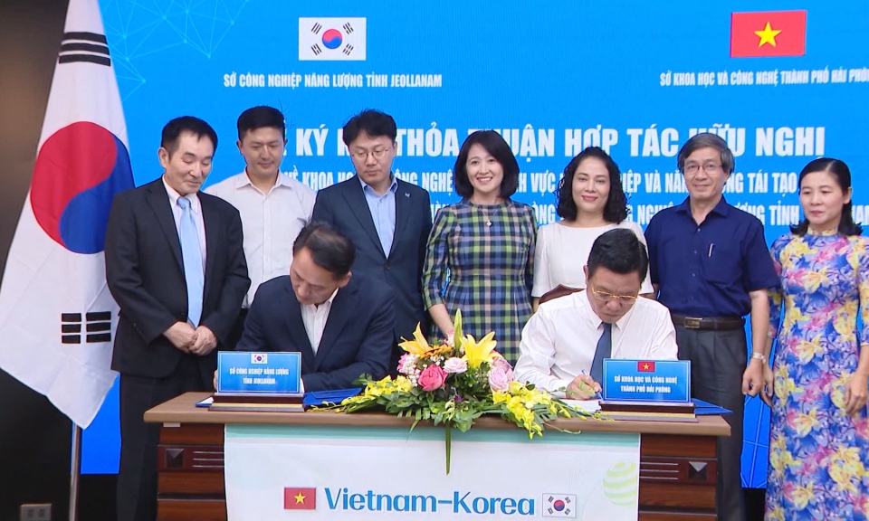 K&yacute; kết thỏa thuận hợp t&aacute;c hữu nghị về khoa học v&agrave; c&ocirc;ng nghệ 