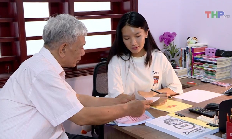 X&acirc;y dựng Đảng: Hiệu quả từ cuộc thi Ch&iacute;nh luận về bảo vệ nền tảng tư tưởng của Đảng, đấu tranh phản b&aacute;c c&aacute;c quan điểm sai tr&aacute;i, th&ugrave; địch năm 2023      