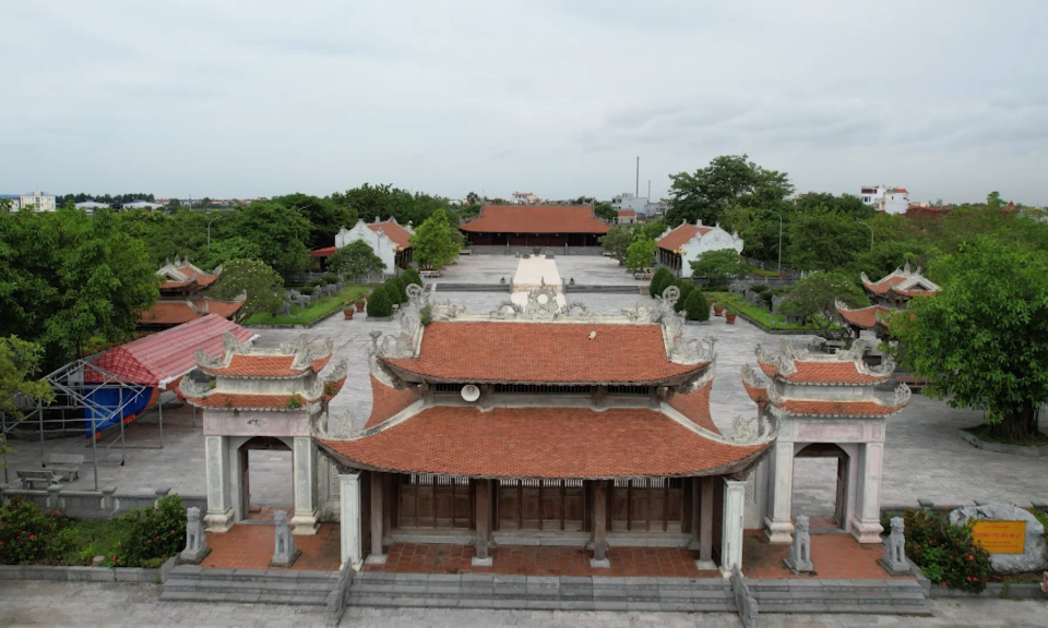 Điểm hẹn du lịch: Điểm du lịch tại Hải Ph&ograve;ng (Phần 1): Khu tưởng niệm Vương triều Mạc