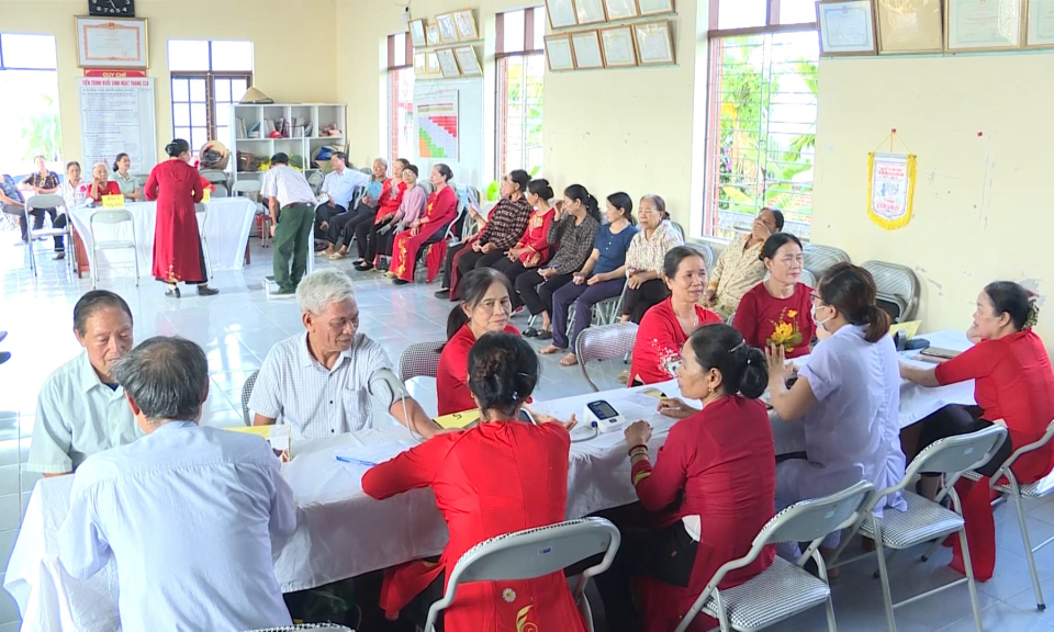 An sinh x&atilde; hội: Đảm bảo an sinh x&atilde;  hội cho người cao tuổi