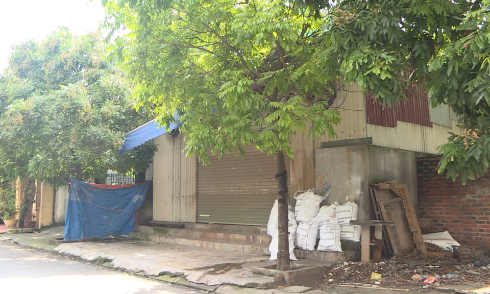 Hộp thư truyền h&igrave;nh: &Ocirc; nhiễm m&ocirc;i trường từ xưởng sản xuất đồ gỗ        