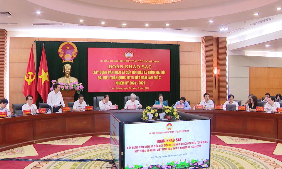 Ho&agrave;n thiện văn kiện Đại hội Mặt trận tổ quốc Việt Nam lần thứ X