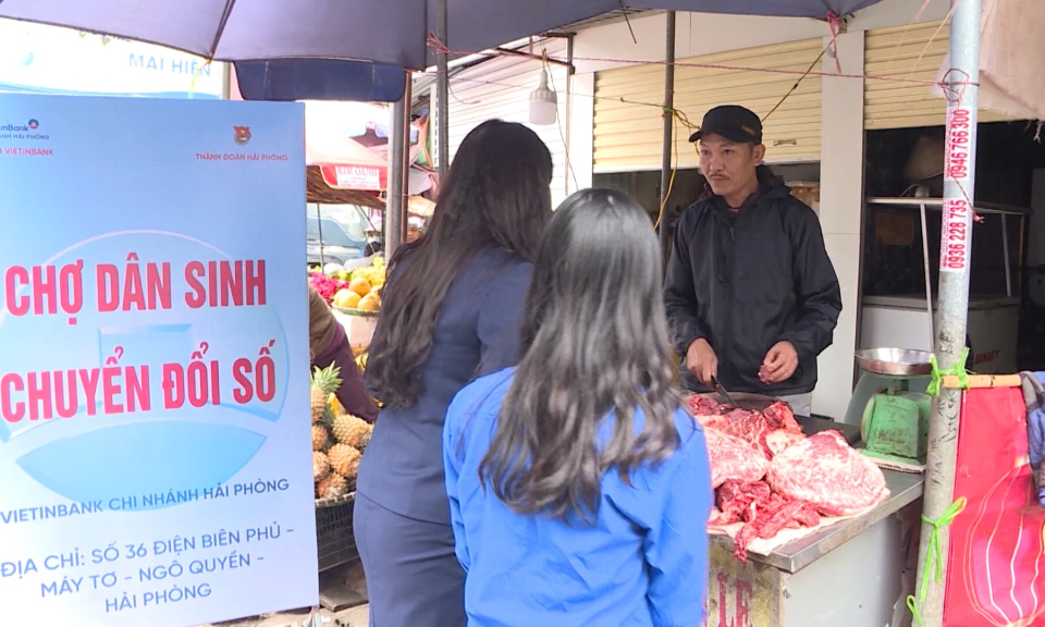 Kinh tế v&agrave; đ&ocirc; thị: Gia tăng thanh to&aacute;n kh&ocirc;ng d&ugrave;ng tiền mặt    