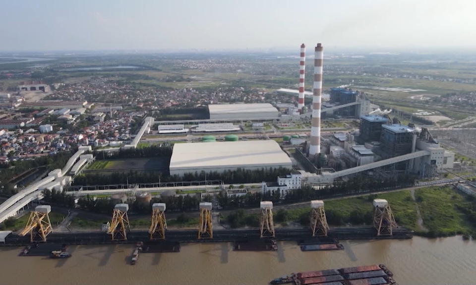 Hải Ph&ograve;ng chuyển động v&agrave; kết nối: Nh&agrave; nước đồng h&agrave;nh c&ugrave;ng doanh nghiệp vượt qua kh&oacute; khăn