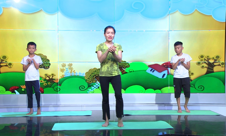 Măng non đất Cảng: Yoga &ndash; Tăng chiều cao