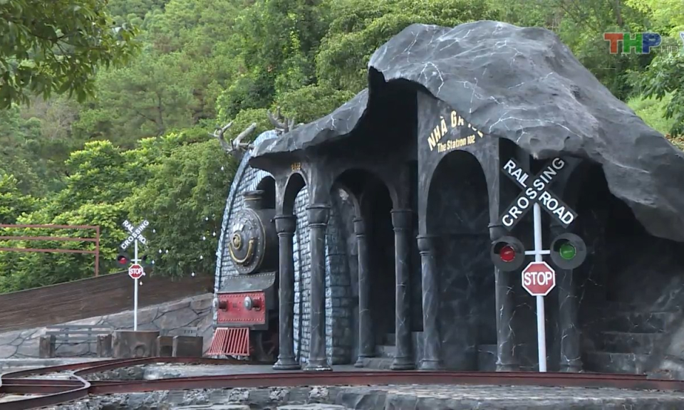 10 ph&uacute;t v&agrave;ng (12/8/2023)