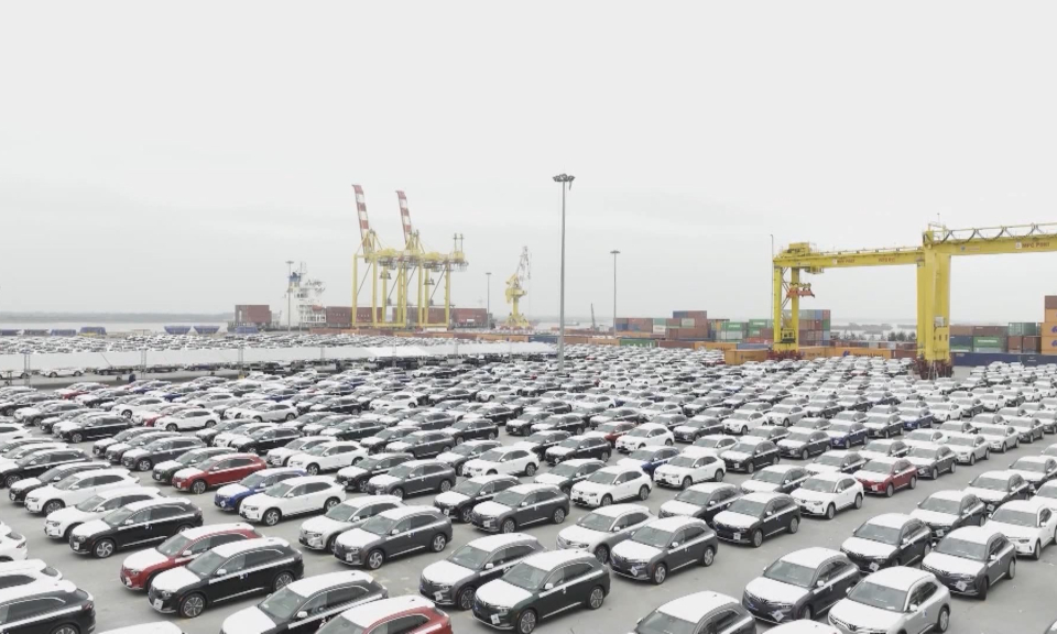 Việt Nam: Tỷ lệ sử dụng xe điện gia tăng