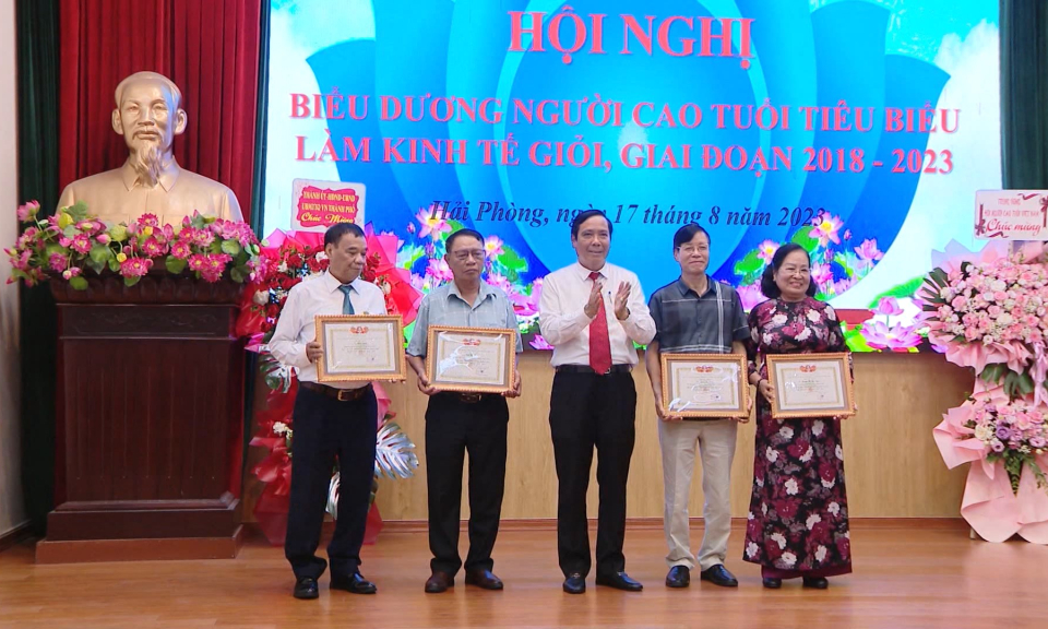 Hải Ph&ograve;ng: Biểu dương người cao tuổi l&agrave;m kinh tế