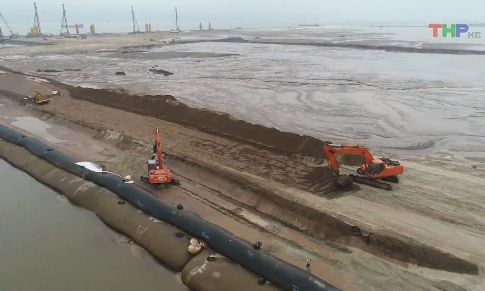 Bản tin tiếng Anh (19/8/2023)