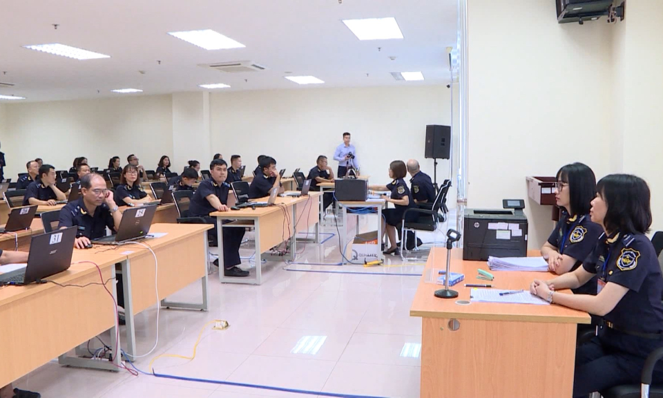 N&acirc;ng cao chất lượng hoạt động nghiệp vụ hải quan