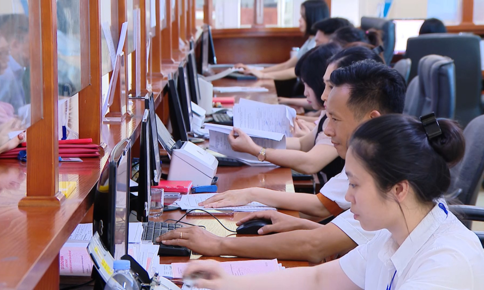 Cải c&aacute;ch h&agrave;nh ch&iacute;nh: Chuyển đổi số - động lực ph&aacute;t triển bền vững