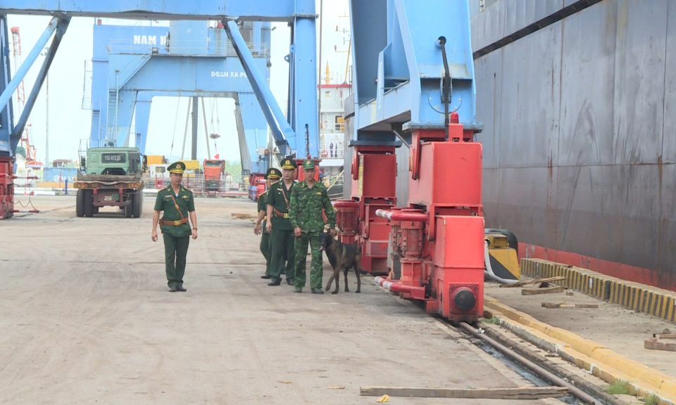 An ninh biển đảo: Giữ b&igrave;nh y&ecirc;n bi&ecirc;n giới biển, cửa khẩu cảng ở Hải Ph&ograve;ng