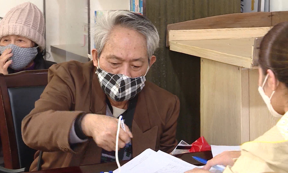 Thay đổi lịch chi trả lương hưu trong th&aacute;ng 9