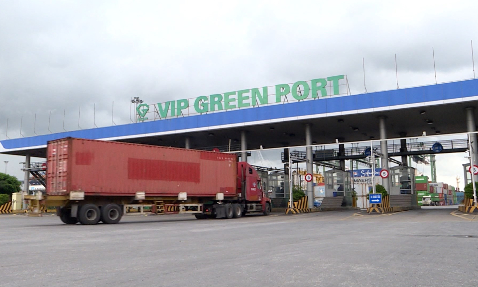 E-port tạo thuận lợi cho doanh nghiệp xuất nhập khẩu