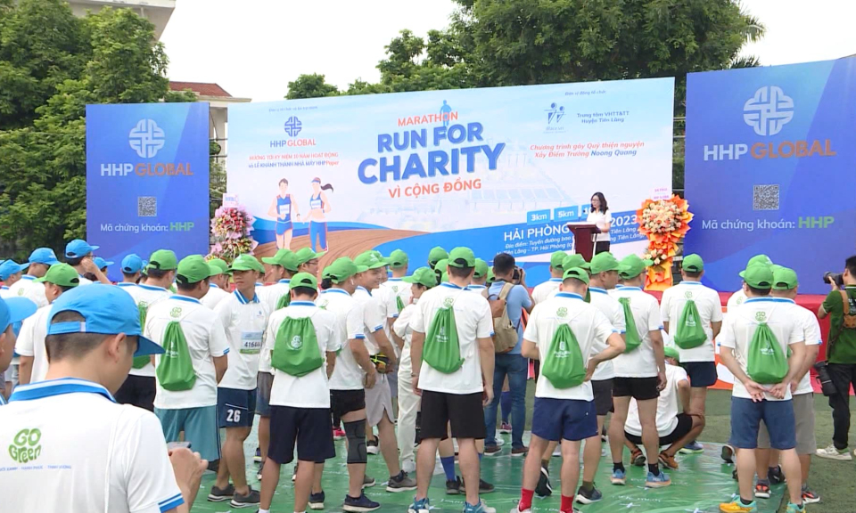 Giải chạy bộ g&acirc;y quỹ từ thiện ở huyện Ti&ecirc;n L&atilde;ng
