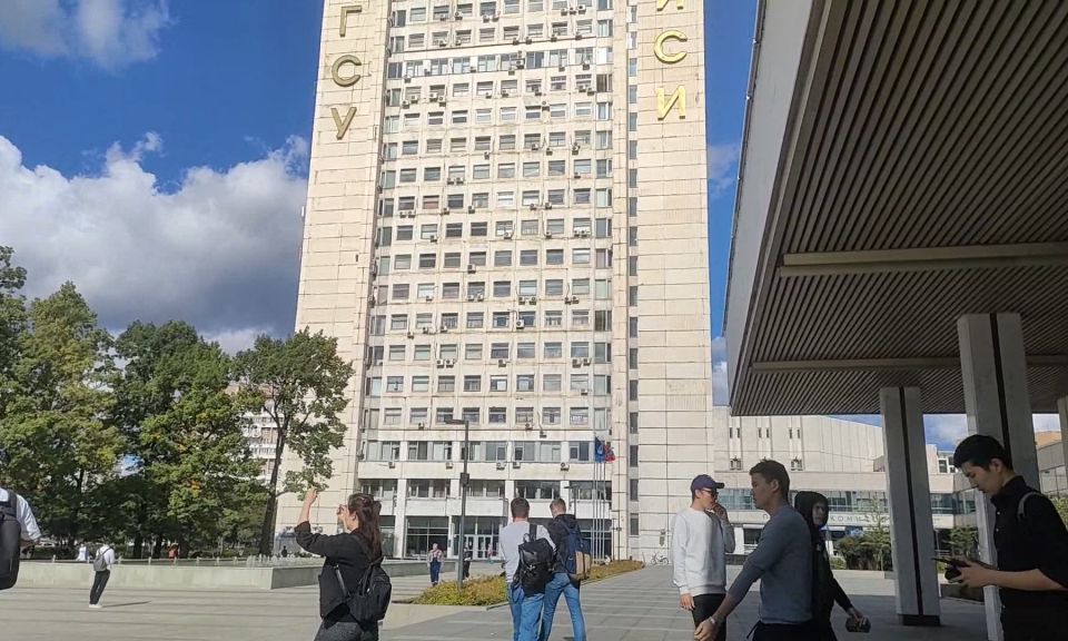 Người Hải Ph&ograve;ng xa qu&ecirc;: Du học Nga (phần 3)