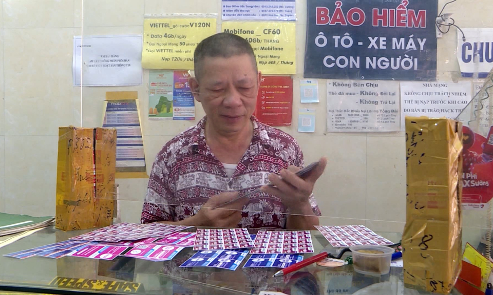 Dừng b&aacute;n sim di động tại đại l&yacute; ủy quyền