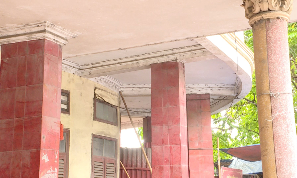 Ph&aacute;p luật v&agrave; cuộc sống: Cần khắc phục t&igrave;nh trạng l&atilde;ng ph&iacute; nh&agrave; đất khu vục c&ocirc;ng     