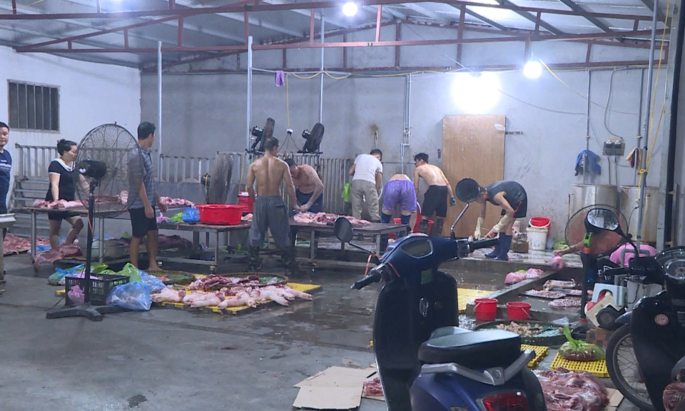 Ph&aacute;p luật v&agrave; cuộc sống: T&igrave;nh trạng &ocirc; nhiễm m&ocirc;i trường n&ocirc;ng th&ocirc;n từ hoạt động dịch vụ chăn nu&ocirc;i 