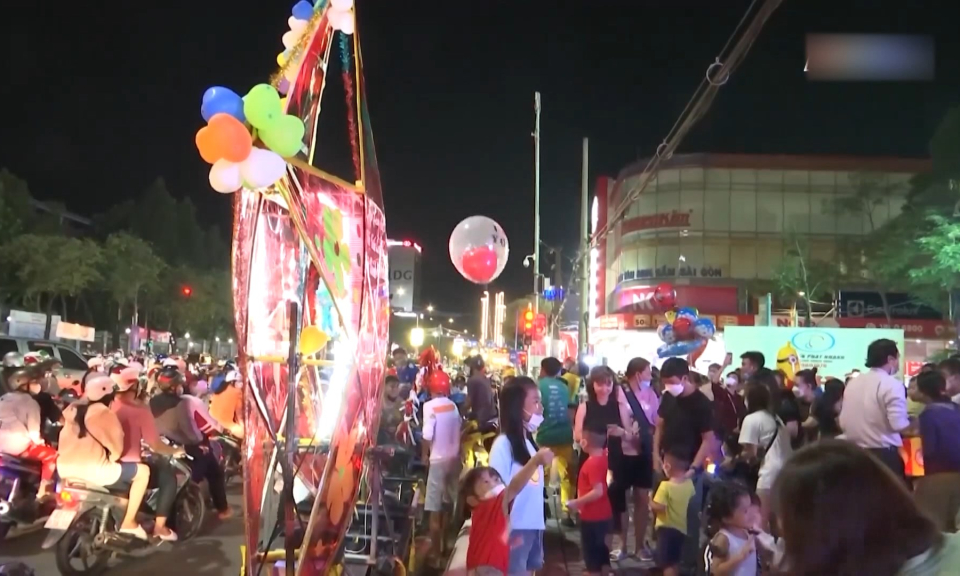 Điểm nhấn 365: Vị Tết Trung Thu trong đời sống hiện đại 