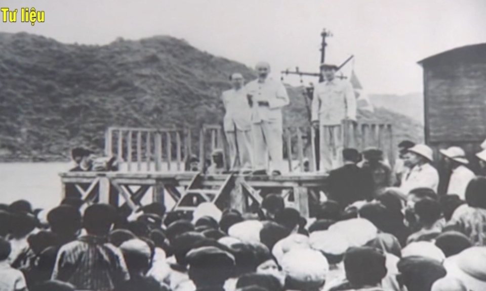 Học tập v&agrave; l&agrave;m theo Tư tưởng, đạo đức, phong c&aacute;ch Hồ Ch&iacute; Minh: B&agrave;i học từ tư tưởng trọng d&acirc;n     