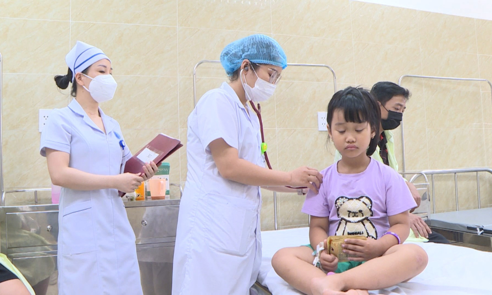 Y tế sức khỏe: Gia tăng bệnh nh&acirc;n mắc bệnh truyền nhiễm trong cộng đồng