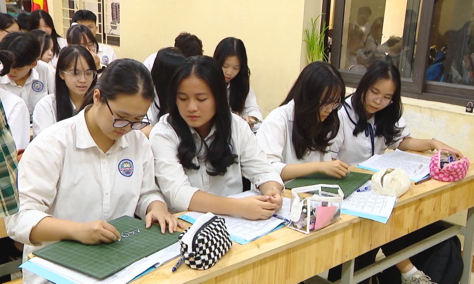 C&ocirc;ng bố phương &aacute;n thi tốt nghiệp THPT 2024, 2025