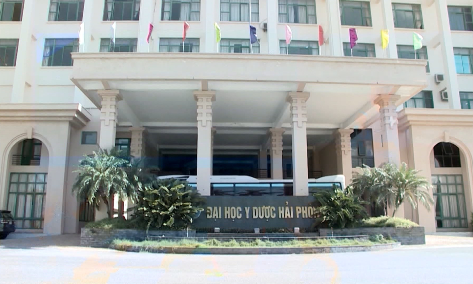 Đề xuất tăng học ph&iacute; đại học 