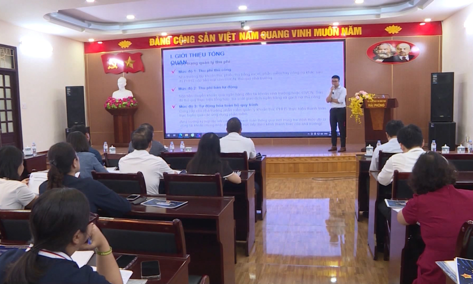 Th&uacute;c đẩy thanh to&aacute;n kh&ocirc;ng d&ugrave;ng tiền mặt tại c&aacute;c cơ sở gi&aacute;o dục