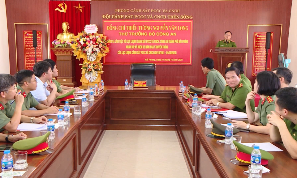 Đo&agrave;n c&ocirc;ng t&aacute;c của Bộ C&ocirc;ng an thăm v&agrave; l&agrave;m việc tại Hải Ph&ograve;ng