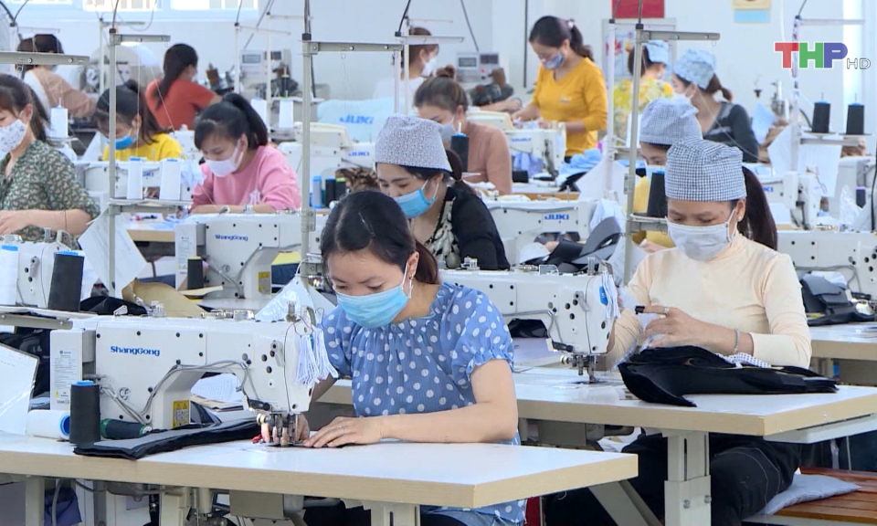 Thu nhập b&igrave;nh qu&acirc;n của lao động Việt Nam đạt 7 triệu đồng/th&aacute;ng