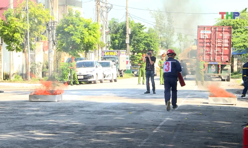 N&acirc;ng cao &yacute; thức PCCC tại cụm c&ocirc;ng nghiệp