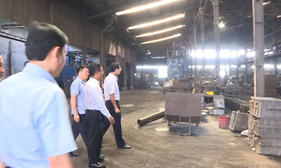 Đại biểu nh&acirc;n d&acirc;n với cử tri: Gi&aacute;m s&aacute;t c&ocirc;ng t&aacute;c bảo vệ m&ocirc;i trường