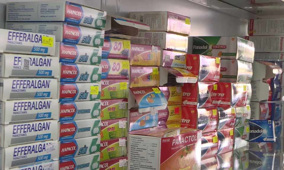 Y tế sức khỏe: Xung quanh việc ph&acirc;n phối kinh doanh dược phẩm tr&ecirc;n địa b&agrave;n th&agrave;nh phố 