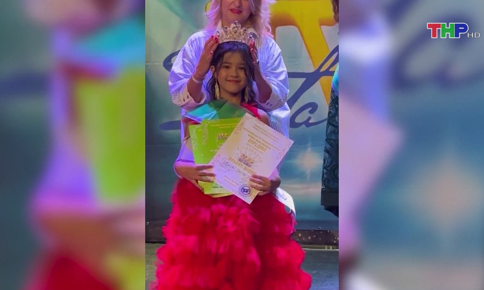 Thiếu nhi Hải Ph&ograve;ng đoạt danh hiệu Người đẹp Truyền h&igrave;nh thế giới 2023
