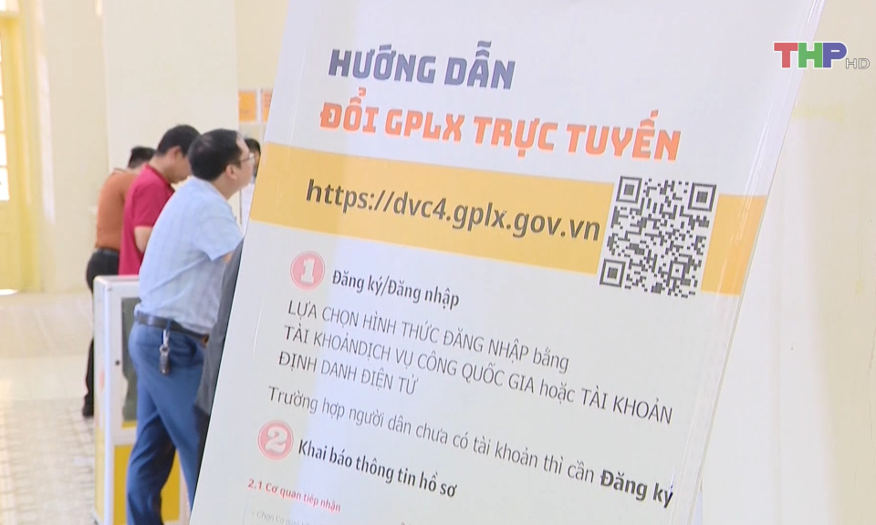 Đổi giấy ph&eacute;p l&aacute;i xe tr&ecirc;n dịch vụ c&ocirc;ng trực tuyến 