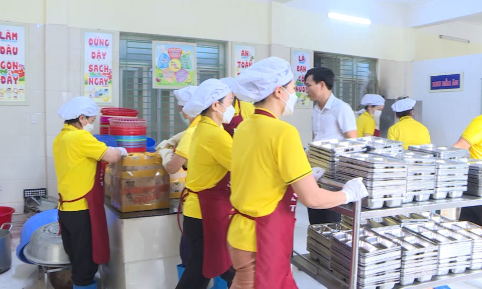 Hải Ph&ograve;ng tăng trưởng: Doanh nghiệp, doanh nh&acirc;n đồng h&agrave;nh c&ugrave;ng th&agrave;nh phố ph&aacute;t triển       