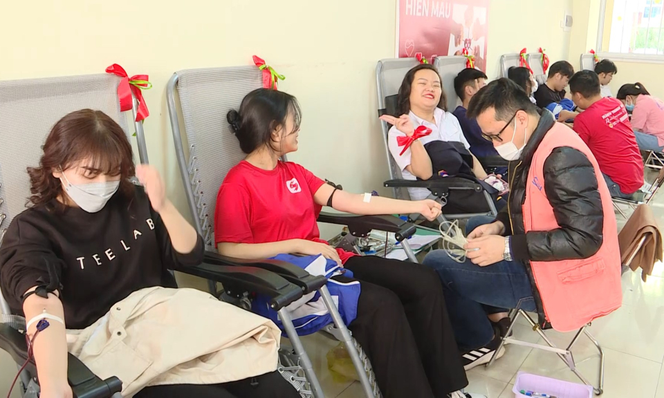 Ph&oacute;ng sự: Lan tỏa phong tr&agrave;o hiến m&aacute;u t&igrave;nh nguyện