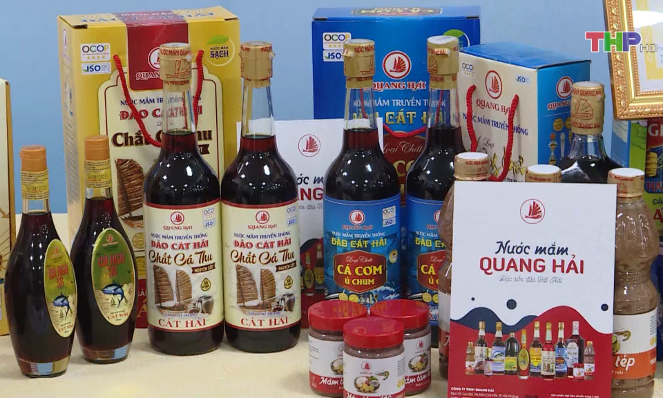 Đưa sản phẩm n&ocirc;ng nghiệp l&ecirc;n mạng x&atilde; hội