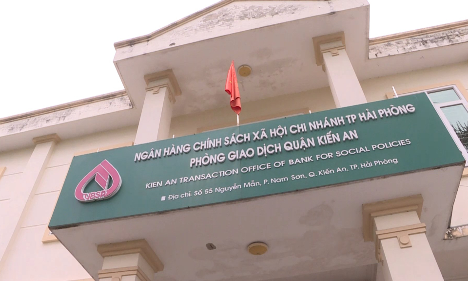 Kinh tế v&agrave; đ&ocirc; thị: T&iacute;n dụng ch&iacute;nh s&aacute;ch đảm bảo sinh kế v&agrave; trao cơ hội đổi đời cho những đối tượng đặc biệt