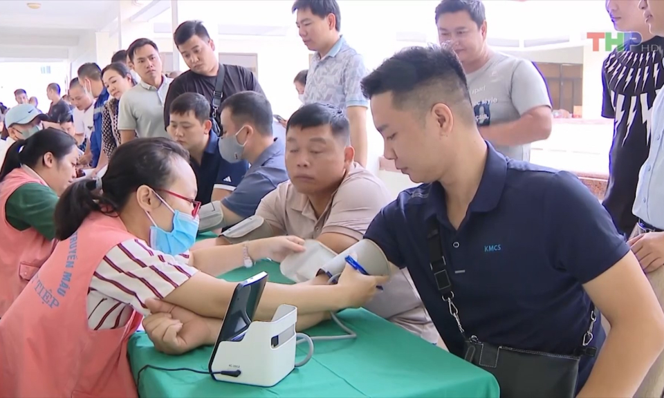 Vận động hiến m&aacute;u dịp cuối năm v&agrave; Tết nguy&ecirc;n đ&aacute;n